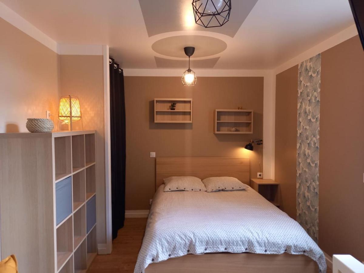 La Grelauderie 1 Apartment Saintes Luaran gambar