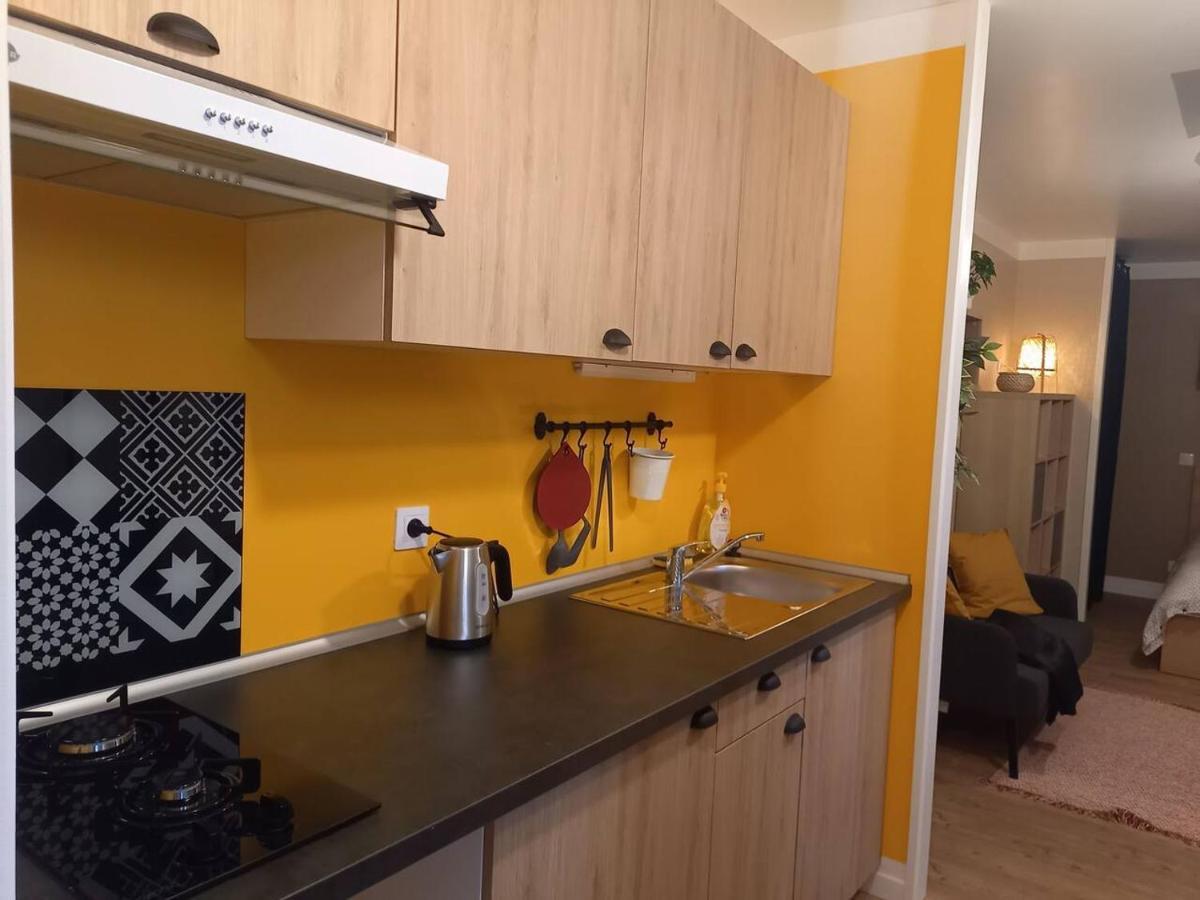 La Grelauderie 1 Apartment Saintes Luaran gambar